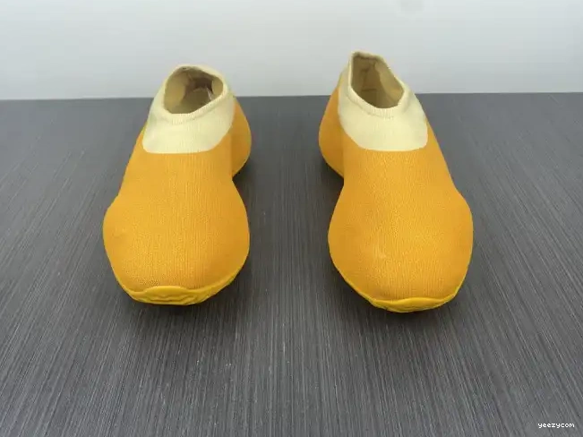 GW5353 Knit Adidas RNR Sulfur Yeezy 0429